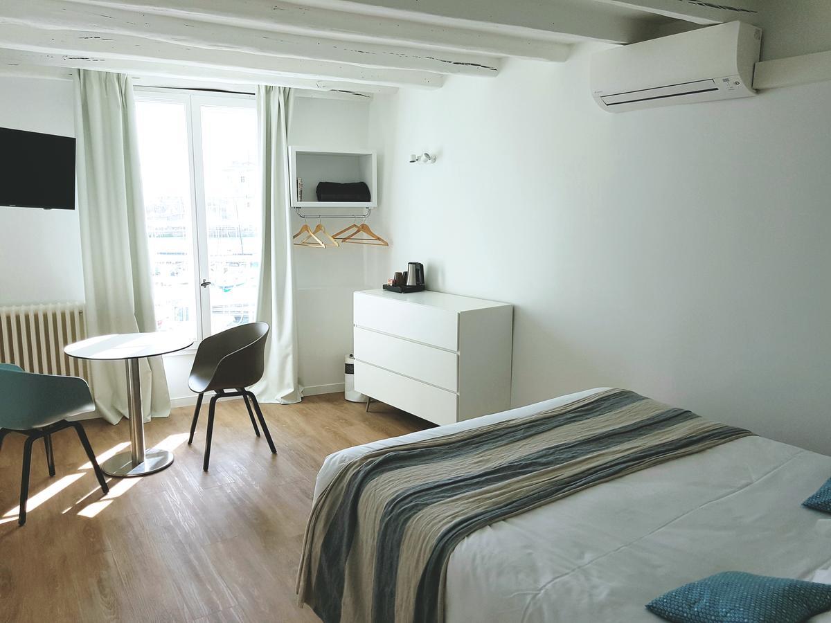 Hotel La Marine, Vieux Port La Rochelle  Dış mekan fotoğraf