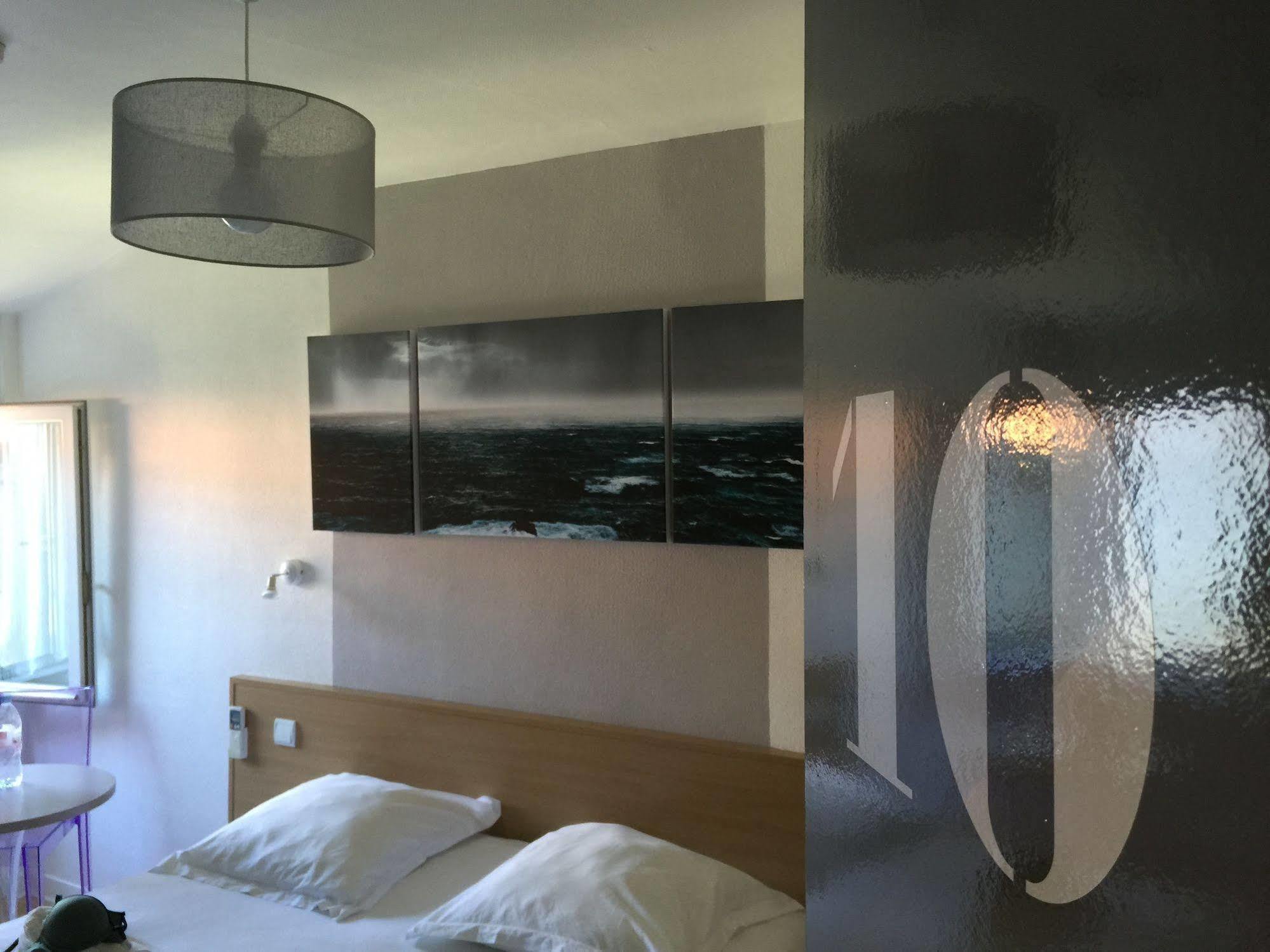 Hotel La Marine, Vieux Port La Rochelle  Dış mekan fotoğraf
